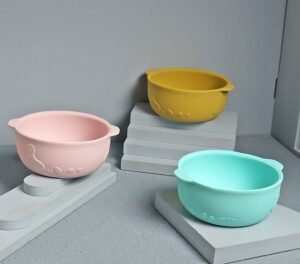 Double-handled bowl 4